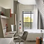 Hotel Okko Centre 4*